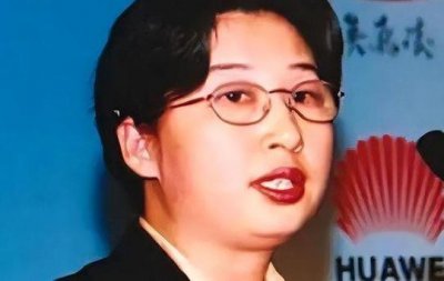 ​孟军二次婚姻丈夫是干什么的（孟军离婚后再婚了吗）